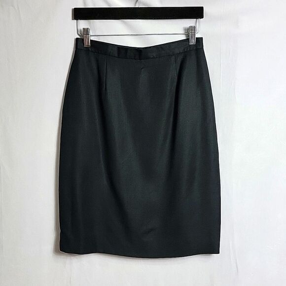 Dresses & Skirts - 🖤5/$20🖤 BLACK PENCIL SKIRT..